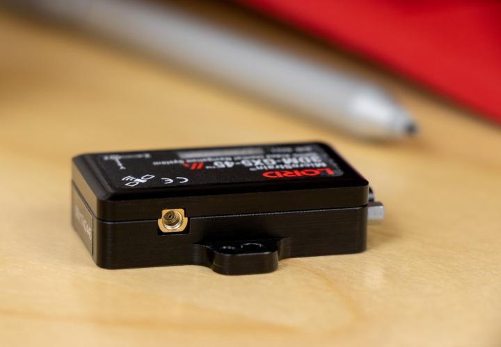 3DMGX5-GNSS/INS 惯性传感器是否能够提供“航位推算”、定位、升沉和或位移？